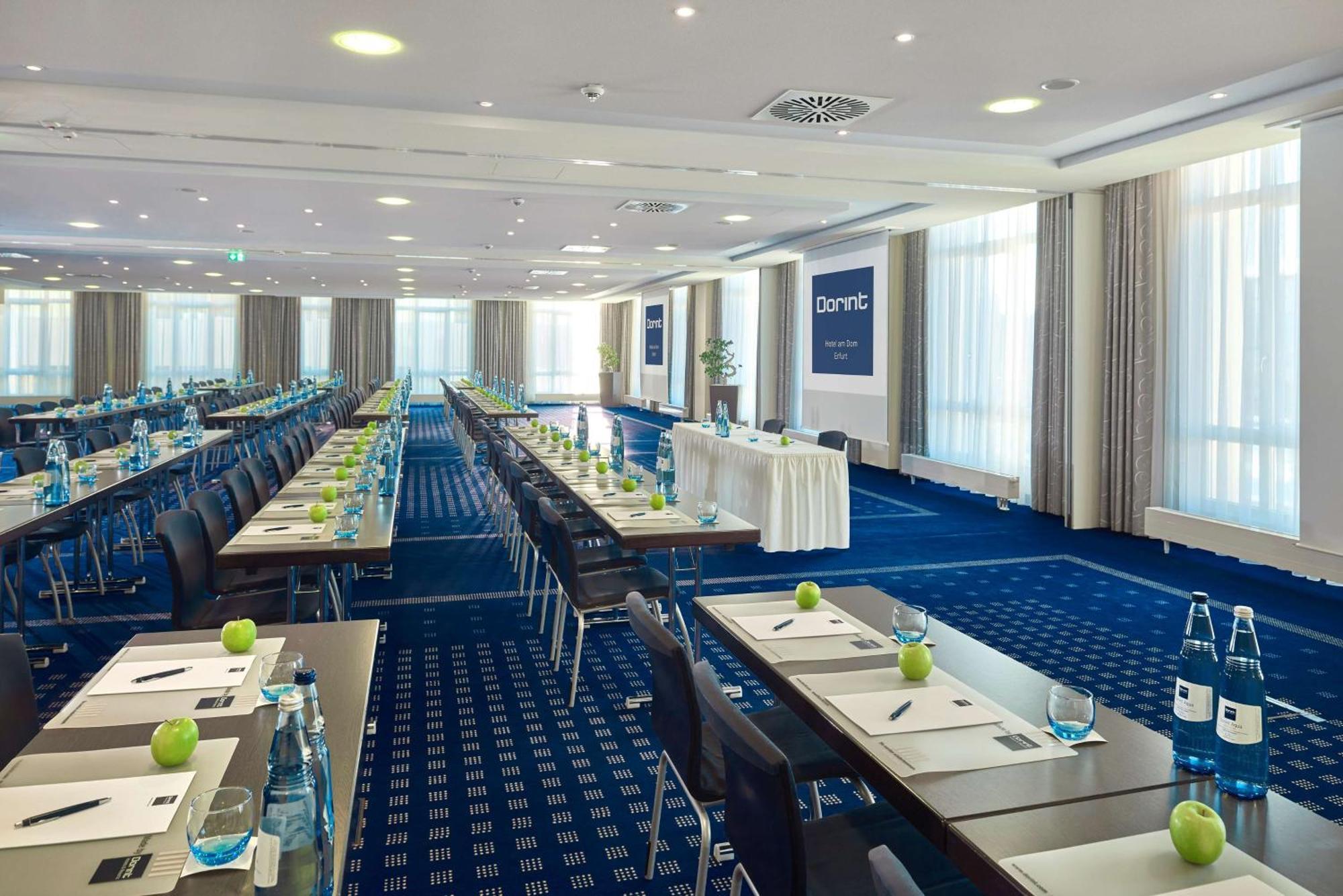 Dorint Hotel Am Dom Эрфурт Экстерьер фото