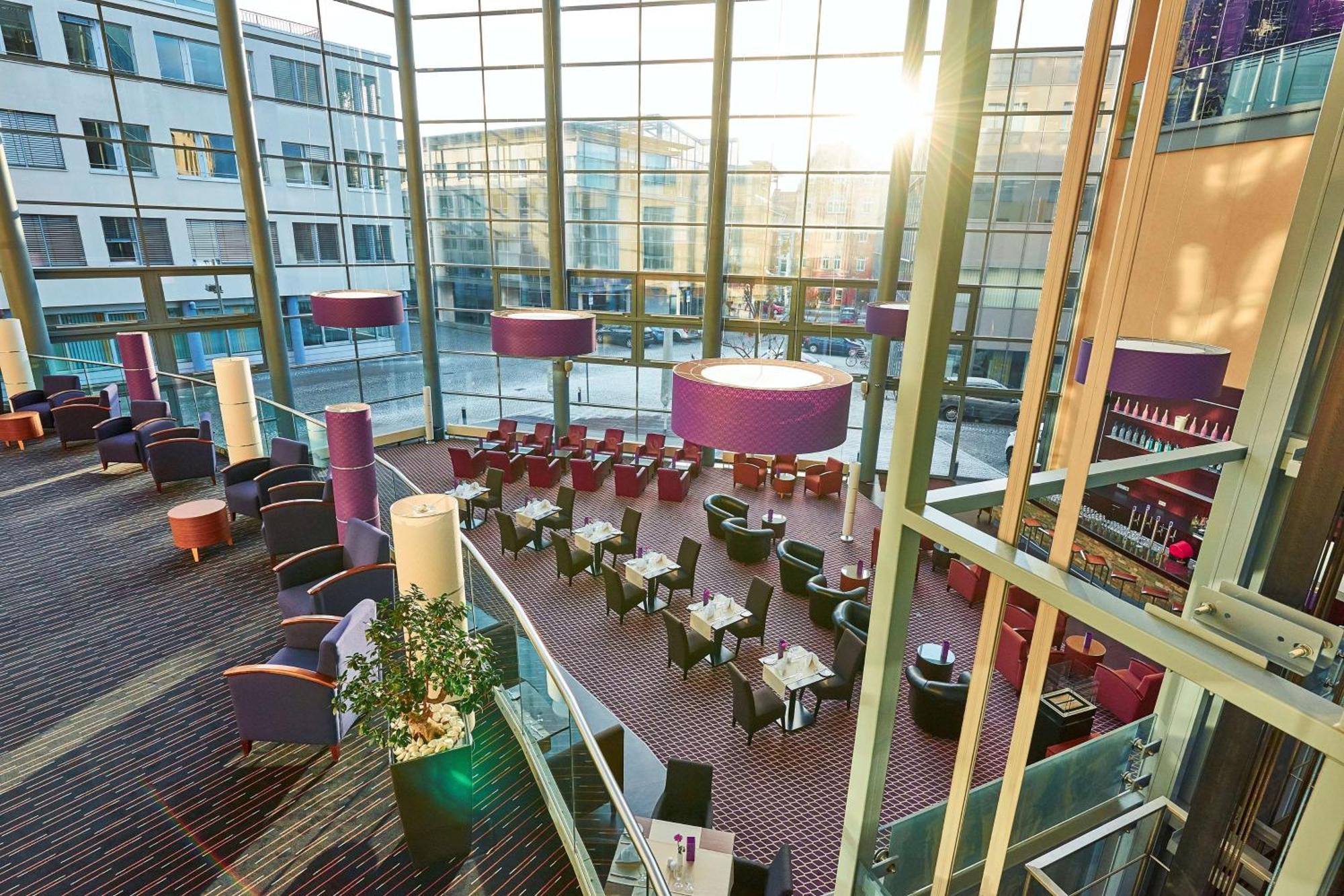 Dorint Hotel Am Dom Эрфурт Экстерьер фото